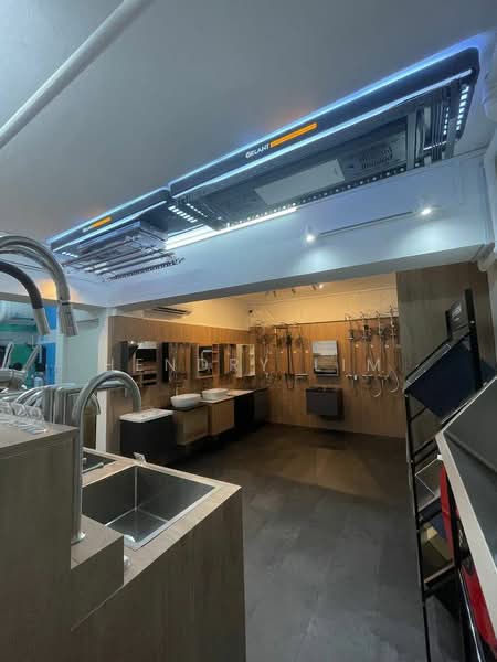 Primz Bizhub, 21 Woodlands Close singapore, 2,200 sqft, Light Industrial (B1) For Rent, by Hendry Lim, 20969807 - CommercialGuru.com.sg