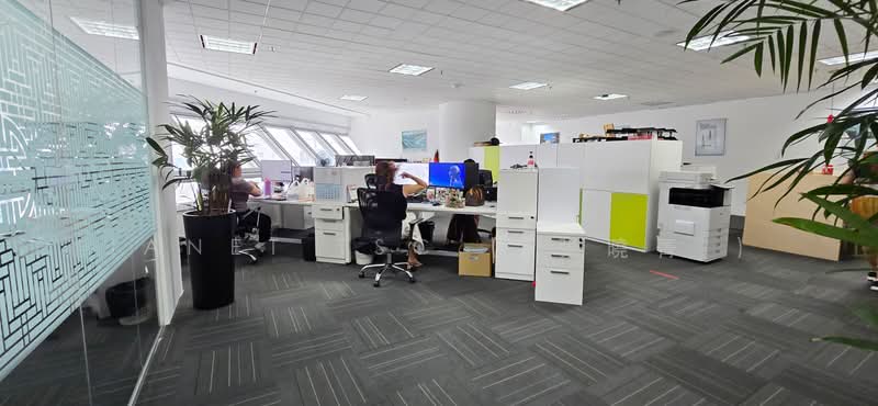 The Concourse, 300 Beach Road, 3,326 sqft, Office For Rent, by Janet Tsc ( 张曉菁 ), 20971026 - CommercialGuru.com.sg
