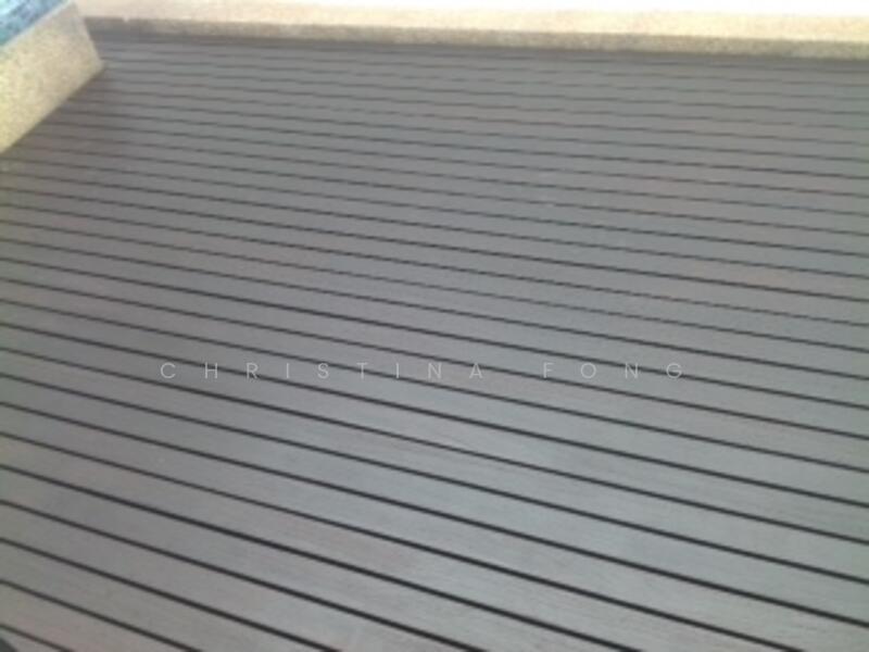 wooden decking at open bath terrace area.