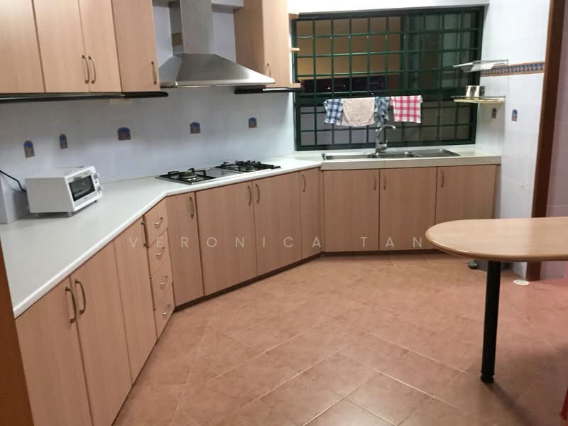 Ivory Heights, Jurong East Street 13, 3 Bedrooms, 1,700 sqft, Condominium For Rent, by Veronica Tan, 20978079 - PropertyGuru.com.sg