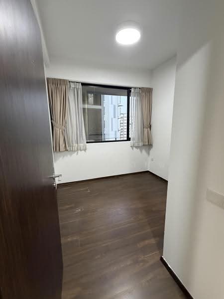 D'Nest, 133 Pasir Ris Grove, Pasir Ris / Tampines, 4 Bedrooms, 1,410 sqft, Condominium For Rent, by Derek Ong, 20980653 - bedroom 3 - PropertyGuru.com.sg