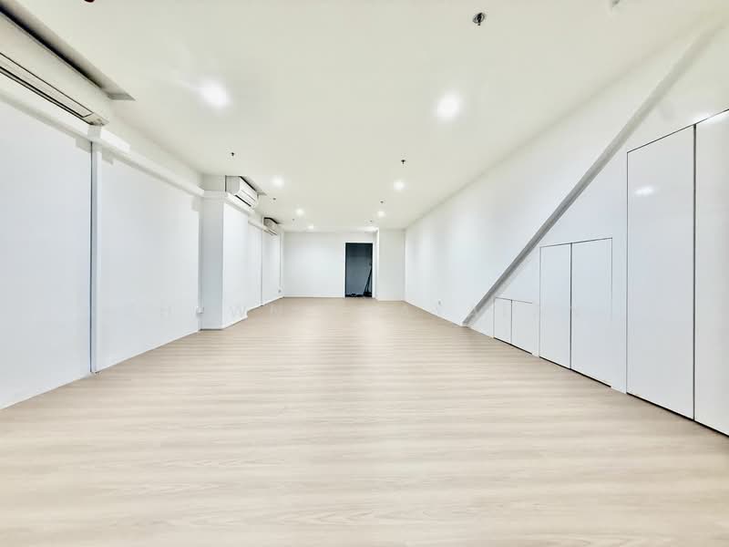 Oxley BizHub 2, 62 Ubi Road 1, 900 sqft, Light Industrial (B1) For Rent, by Shawn Thayalan, 20984253 - CommercialGuru.com.sg