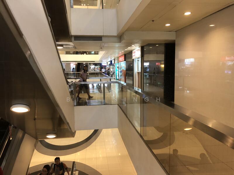 Peninsula Plaza, 111 North Bridge Road, 668 sqft, Other Retail For Sale, by Bill Singh, 20985010 - CommercialGuru.com.sg