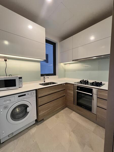 Alex Residences, 28 Alexandra View, Alexandra / Commonwealth, 3 Bedrooms, 926 sqft, Apartment For Rent, by Carolyn Teo, 20985813 - PropertyGuru.com.sg