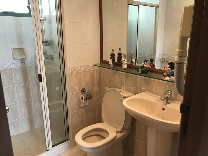 Palm Gardens, 2A Hong San Walk, 4 Bedrooms, 1,443 sqft, Condominium For Rent, by Benson Poh, 20986174 - PropertyGuru.com.sg