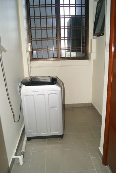 Parc Oasis, 51 Jurong East Avenue 1, 3 Bedrooms, 1,389 sqft, Condominium For Rent, by Shrirang Kelkar, 20986642 - Yard - PropertyGuru.com.sg