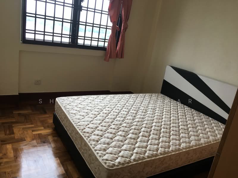 Parc Oasis, 51 Jurong East Avenue 1, 3 Bedrooms, 1,389 sqft, Condominium For Rent, by Shrirang Kelkar, 20986642 - Bed Set - PropertyGuru.com.sg