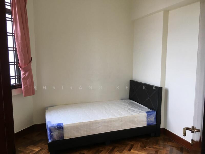 Parc Oasis, 51 Jurong East Avenue 1, 3 Bedrooms, 1,389 sqft, Condominium For Rent, by Shrirang Kelkar, 20986642 - Single bed set - PropertyGuru.com.sg