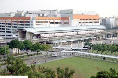 For Rent - Woodlands Common Room For Rent