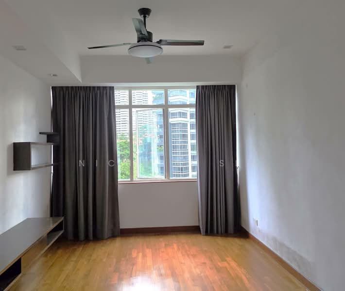 Nicholas Sim 96690338