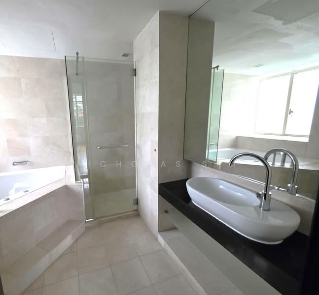 Nicholas Sim 96690338