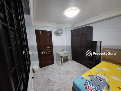 For Rent - 360A Admiralty Drive