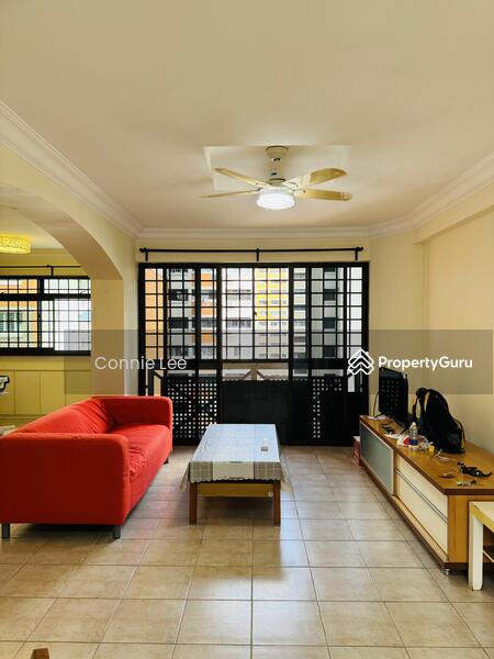 For Rent - 711 Tampines Street 71