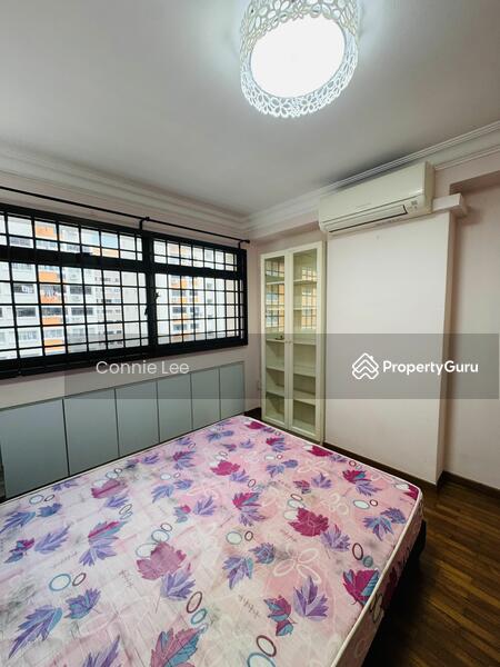 For Rent - 711 Tampines Street 71