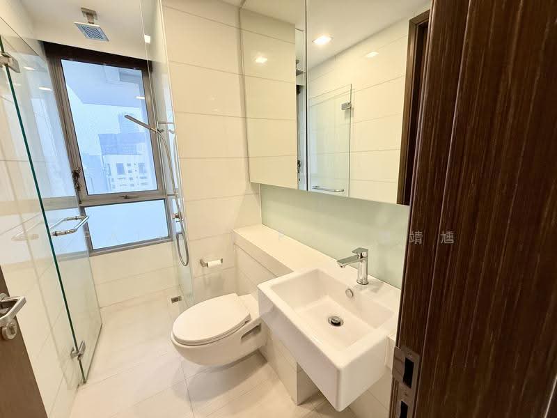 The Arc at Draycott, 5 Draycott Drive, Tanglin / Holland / Bukit Timah, 3 Bedrooms, 1,270 sqft, Apartment For Rent, by Patrick Poh 傅靖尰, 21008704 - Bathroom - PropertyGuru.com.sg