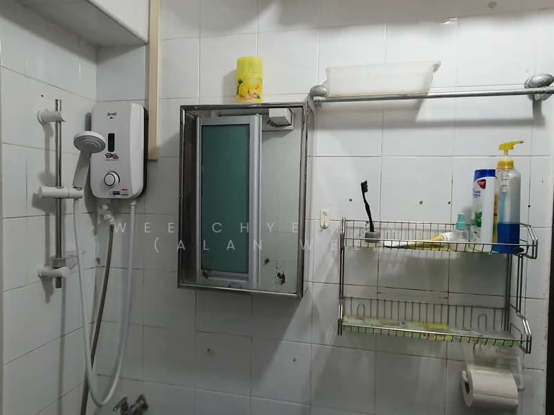 For Rent - 58 Strathmore Avenue