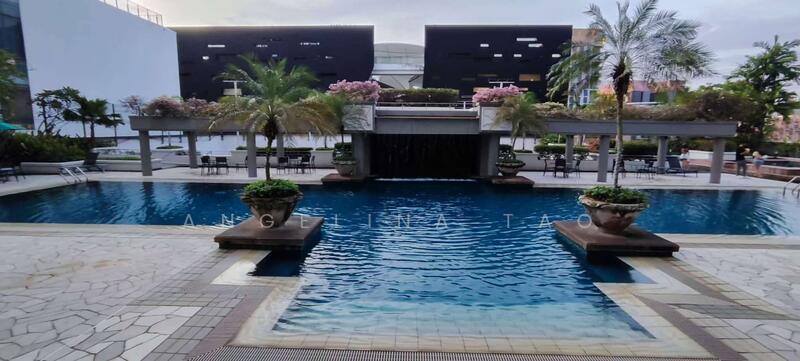 Burlington square, Bencoolen street, Room Rental, 200 sqft, Condominium For Rent, by Angelina Tao, 21010138 - PropertyGuru.com.sg