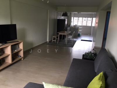 For Rent - 301 Jurong East Street 32