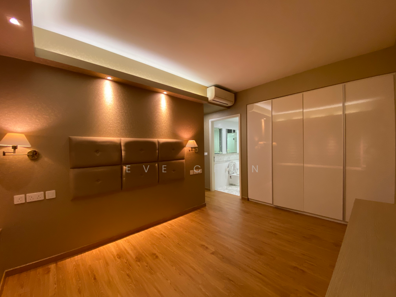 Master Bedroom-01