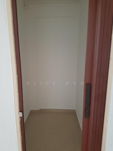 101 Woodlands Street 13, 101 Woodlands Street 13, 2 Bedrooms, 721 sqft, HDB Flat For Rent, by Alice Goh, 21016860 - PropertyGuru.com.sg