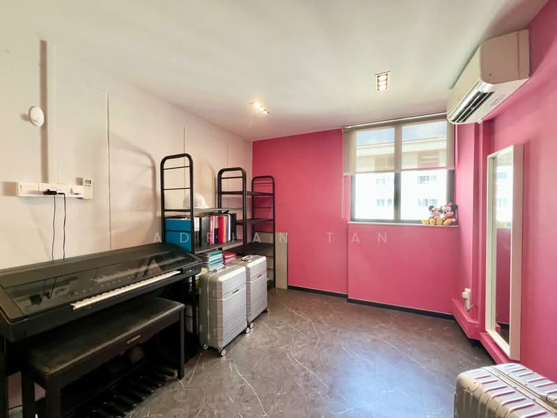 For Rent - 652 Hougang Avenue 8