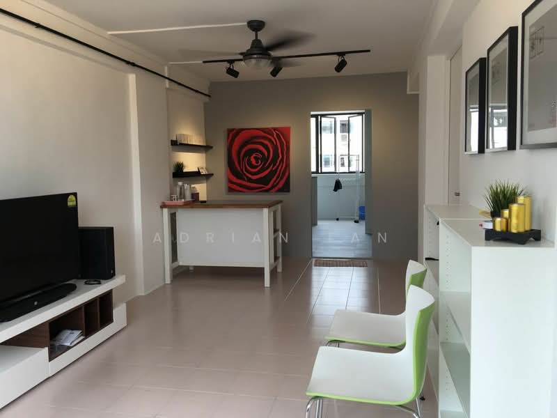 For Rent - 652 Hougang Avenue 8