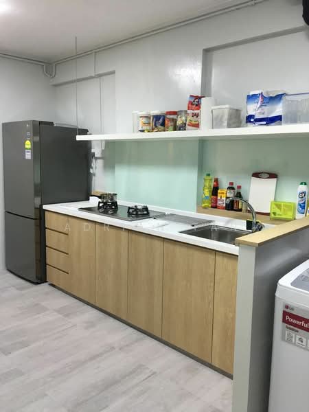 For Rent - 652 Hougang Avenue 8