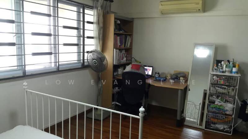 121 Bukit Batok Central, 121 Bukit Batok Central, 4 Bedrooms, 1,500 sqft, HDB Flat For Rent, by Evangeline Low, 21032023 - PropertyGuru.com.sg