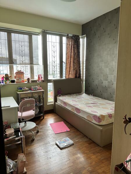 For Rent - Rosewood