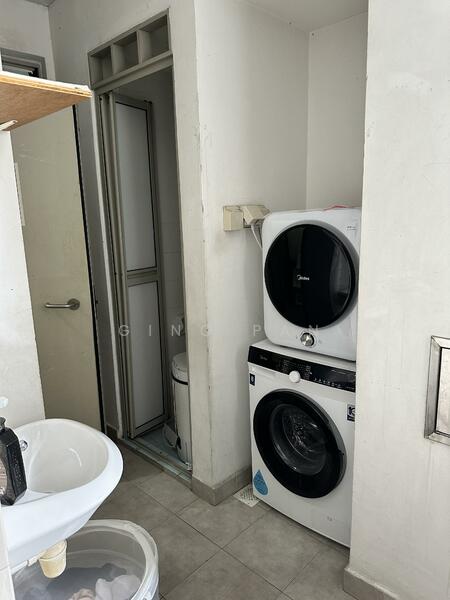 For Rent - Rosewood