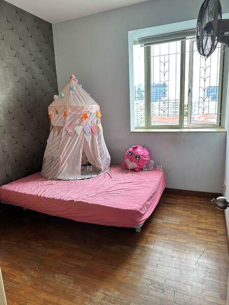 For Rent - Rosewood