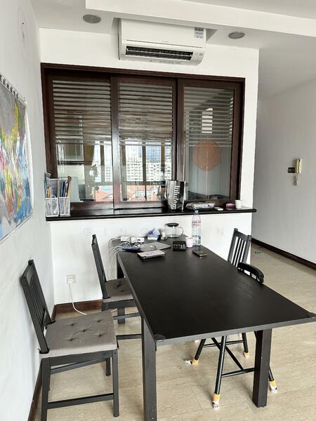 For Rent - Rosewood