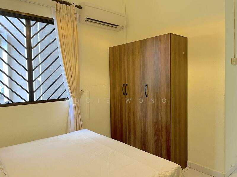 For Rent - Valley Mansion