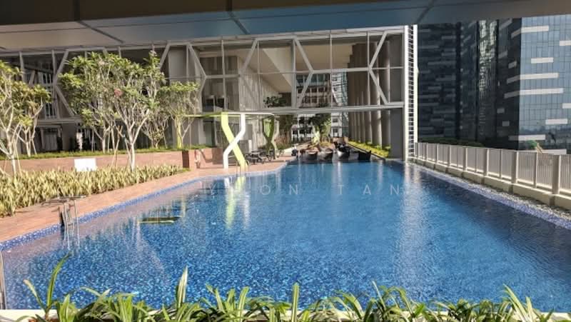 V on Shenton, 5 Shenton Way, 3 Bedrooms, 1,528 sqft, Condominium For Rent, by Rayson Tan, 21038654 - Swimming pool - PropertyGuru.com.sg