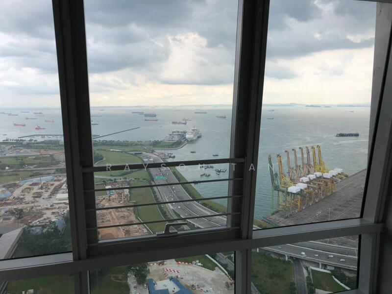 V on Shenton, 5 Shenton Way, 3 Bedrooms, 1,528 sqft, Condominium For Rent, by Rayson Tan, 21038654 - Viewing from master bedroom - PropertyGuru.com.sg