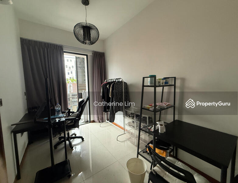 For Rent - Guillemard Edge