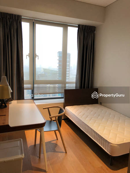 For Rent - OUE Twin Peaks