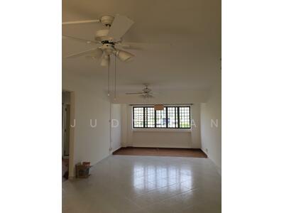 For Rent - 856E Tampines Street 82