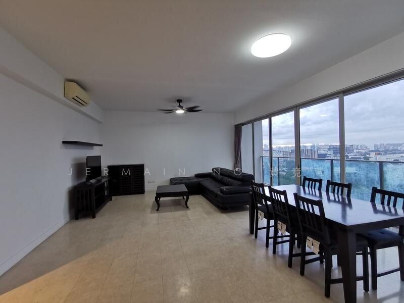 For Rent - The Centris