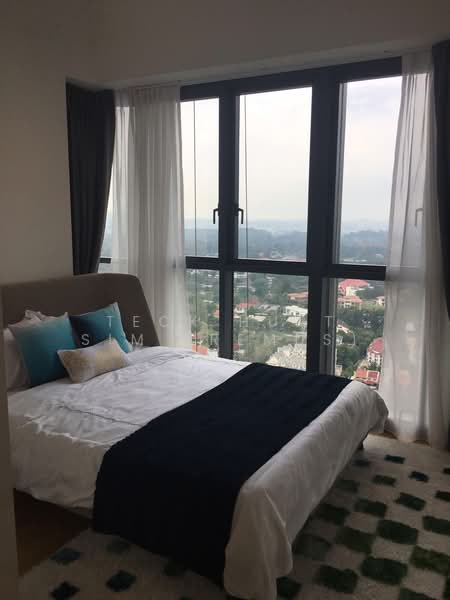 Alex Residences, , 3 Bedrooms, 904 sqft, Apartment For Rent, by Teck Huat Sim (Remus), 21049613 - master room with unblocked view - PropertyGuru.com.sg