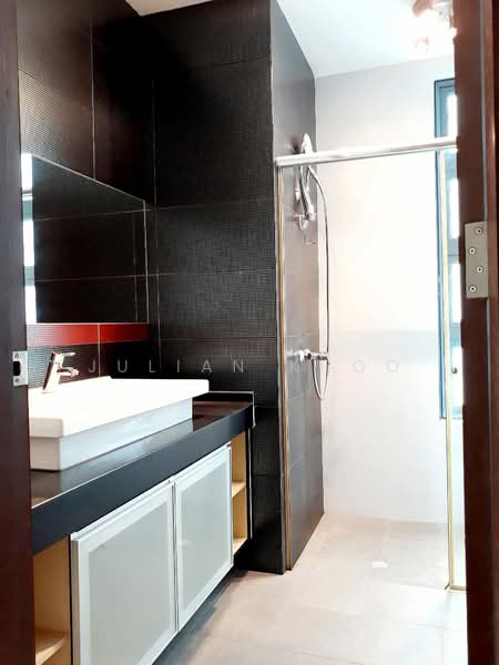 No Owner ! Master Room @ Tanah Merah, Tanah Merah Kechil Rd, Room Rental, 346 sqft, Terraced House For Rent, by Julian Khoo, 21051039 - PropertyGuru.com.sg