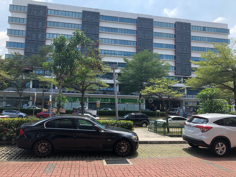 Vertex, 33 Ubi Avenue 3, 1,350 sqft, Light Industrial (B1) For Rent, by Alvin Ng, 21052659 - next to ubi road 2 near comfort driving centre - CommercialGuru.com.sg