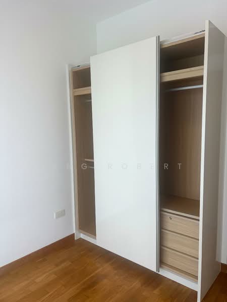 Alex Residences, 28 Alexandra View, 3 Bedrooms, 912 sqft, Apartment For Rent, by Peng Robert, 21054174 - PropertyGuru.com.sg