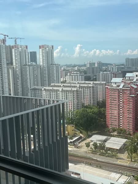 Alex Residences, 28 Alexandra View, 3 Bedrooms, 912 sqft, Apartment For Rent, by Peng Robert, 21054174 - PropertyGuru.com.sg