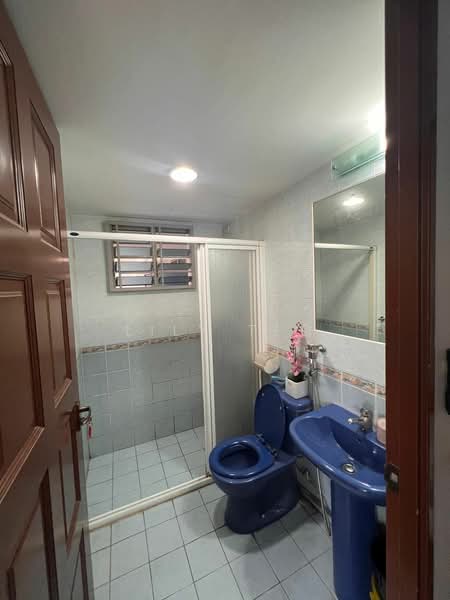 48 Strathmore Avenue, 48 Strathmore Avenue, 3 Bedrooms, 915 sqft, HDB Flat For Rent, by Lily Teo, 21056409 - PropertyGuru.com.sg