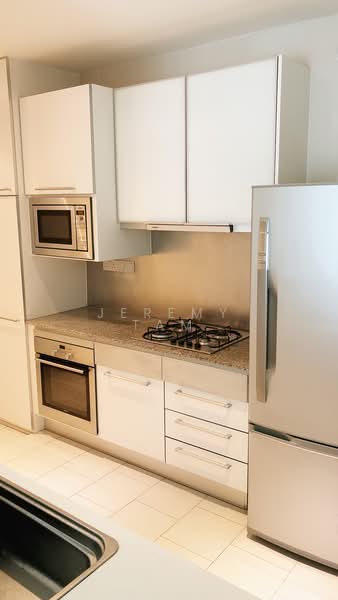 Rivergate, 99 Robertson Quay, 2 Bedrooms, 1,044 sqft, Apartment For Rent, by Jeremy Tam, 21058096 - PropertyGuru.com.sg