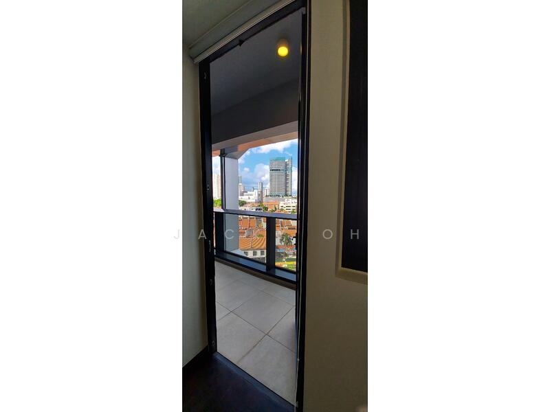 Master room link to balcony