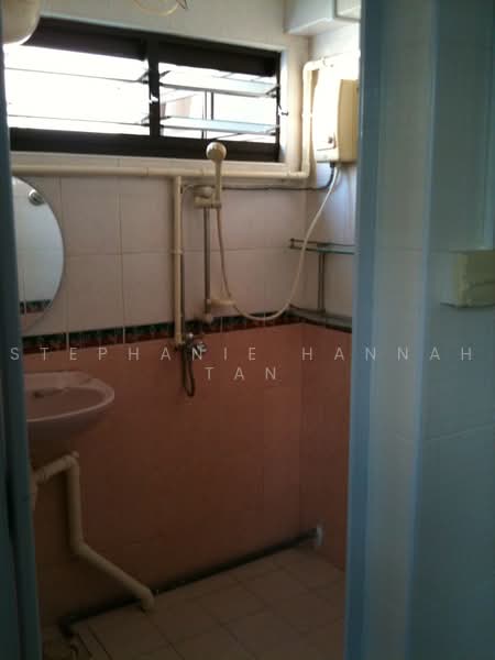 5 Telok Blangah Crescent, 5 Telok Blangah Crescent, 2 Bedrooms, 710 sqft, HDB Flat For Rent, by Hannah Tan, 21061685 - PropertyGuru.com.sg