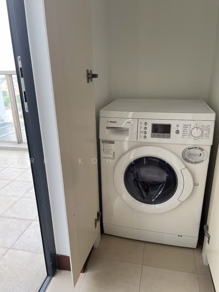 18 Woodsville, 18 Woodsville Close, 2 Bedrooms, 1,259 sqft, Condominium For Rent, by Kerri Koh Li Ping, 21065593 - PropertyGuru.com.sg