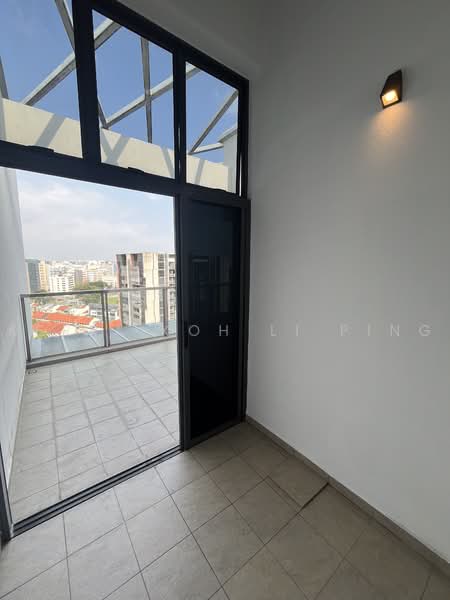 18 Woodsville, 18 Woodsville Close, 2 Bedrooms, 1,259 sqft, Condominium For Rent, by Kerri Koh Li Ping, 21065593 - PropertyGuru.com.sg